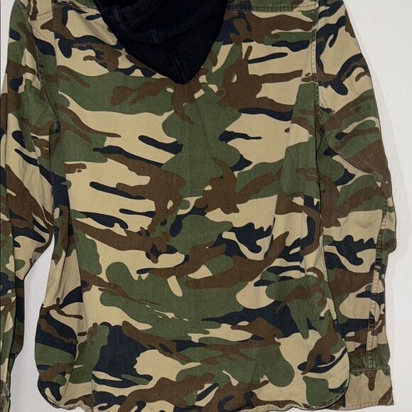 Forever 21 Brown and Green Camouflage Button Up Hooded Jacket - Picture 10 of 14